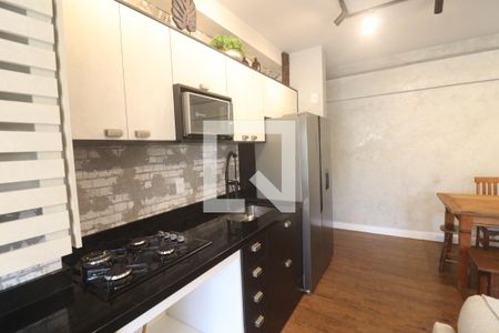 Apartamento à venda com 80m², 2 quartos e 2 vagasCozinha 