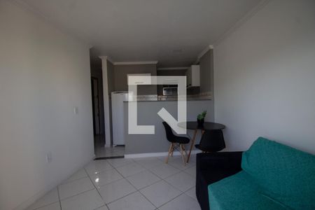 Sala de apartamento para alugar com 1 quarto, 50m² em Recreio dos Bandeirantes, Rio de Janeiro