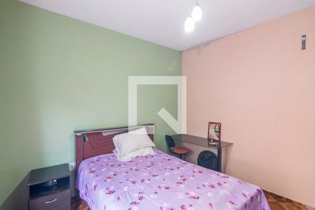 Casa à venda com 150m², 2 quartos e 2 vagas Casa à venda com 150m², 2 quartos e 2 vagasQuarto 2