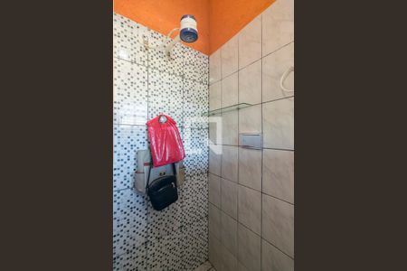 Casa à venda com 150m², 2 quartos e 2 vagas Casa à venda com 150m², 2 quartos e 2 vagasBanheiro da Suite