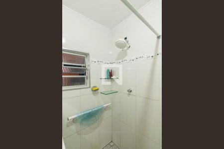 Casa à venda com 150m², 2 quartos e 2 vagas Casa à venda com 150m², 2 quartos e 2 vagasBanheiro de Serviço