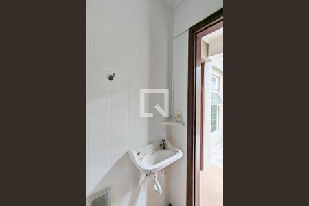 Casa à venda com 160m², 3 quartos e 2 vagasBanheiro de serviço