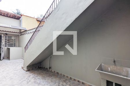 Casa à venda com 160m², 3 quartos e 2 vagasÁrea de serviço 1