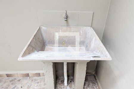 Casa à venda com 160m², 3 quartos e 2 vagasÁrea de serviço 1