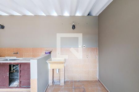 Casa à venda com 160m², 3 quartos e 2 vagasÁrea de serviço 2