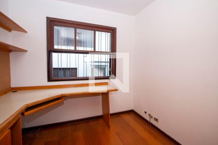 Casa à venda com 261m², 4 quartos e 4 vagasQuarto 1