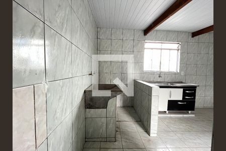 Casa para alugar com 80m², 2 quartos e 1 vagaÁrea de Serviço