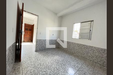 Quarto 2 de casa para alugar com 2 quartos, 80m² em Vila do Encontro, São Paulo