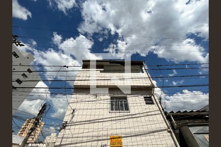 Casa para alugar com 80m², 2 quartos e 1 vagaFachada 
