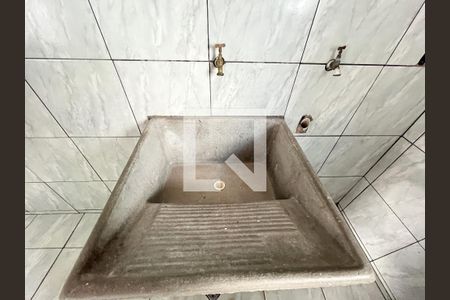 Casa para alugar com 80m², 2 quartos e 1 vagaÁrea de Serviço