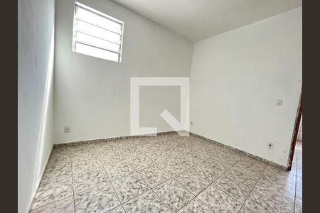 Quarto 1 de casa para alugar com 2 quartos, 80m² em Vila do Encontro, São Paulo