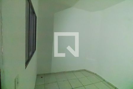 Quarto 2 de casa para alugar com 3 quartos, 68m² em Vila do Encontro, São Paulo