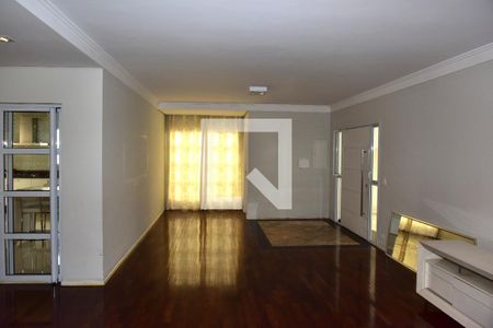 Sala de casa à venda com 3 quartos, 220m² em Campo Grande, São Paulo