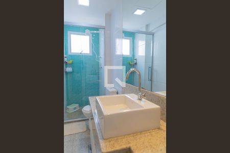 Apartamento à venda com 107m², 3 quartos e 2 vagasBanheiro