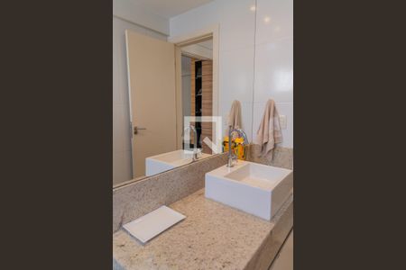 Apartamento à venda com 107m², 3 quartos e 2 vagasBanheiro