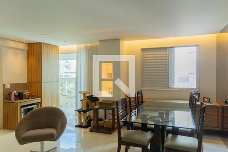 Sala de apartamento à venda com 3 quartos, 107m² em Sion, Belo Horizonte