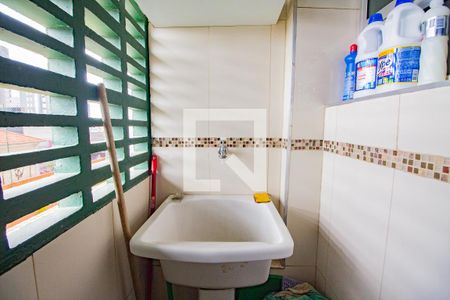 Apartamento para alugar com 67m², 2 quartos e 1 vagaarea de serviço