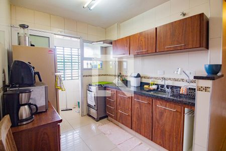 Apartamento para alugar com 67m², 2 quartos e 1 vagacozinha