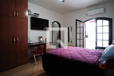 Casa à venda com 200m², 4 quartos e 2 vagasQuarto 2