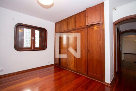 Apartamento para alugar com 134m², 3 quartos e 2 vagasQuarto Suíte 2