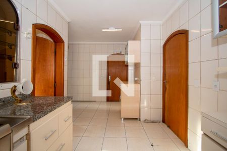 Apartamento para alugar com 134m², 3 quartos e 2 vagasCozinha