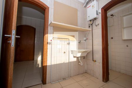Apartamento para alugar com 134m², 3 quartos e 2 vagasÁrea de Serviço