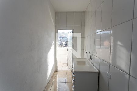 cozinha de kitnet/studio para alugar com 1 quarto, 27m² em Jardim Olinda, São Paulo