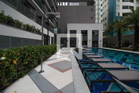 Apartamento à venda com 44m², 1 quarto e 1 vagaPiscina