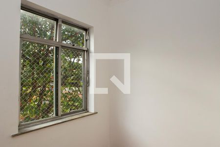 Apartamento para alugar com 81m², 2 quartos e sem vagaQuarto de Serviço
