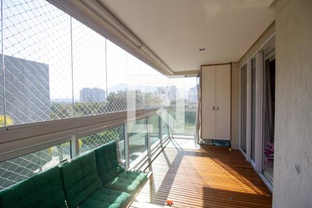 Varanda de apartamento para alugar com 3 quartos, 117m² em Barra da Tijuca, Rio de Janeiro