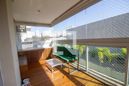 Varanda de apartamento para alugar com 3 quartos, 117m² em Barra da Tijuca, Rio de Janeiro