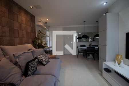 Sala de apartamento para alugar com 3 quartos, 117m² em Barra da Tijuca, Rio de Janeiro