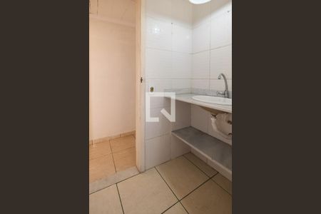 Apartamento à venda com 138m², 3 quartos e sem vaga Apartamento à venda com 138m², 3 quartos e sem vagaBanheiro Corredor