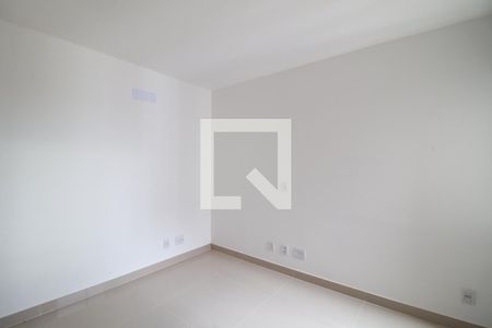 Apartamento para alugar com 137m², 3 quartos e 2 vagasSuíte 1