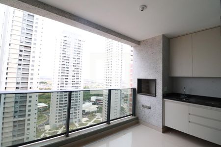 Apartamento para alugar com 137m², 3 quartos e 2 vagasVaranda