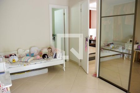 Casa de condomínio à venda com 280m², 4 quartos e 2 vagasSuite 2