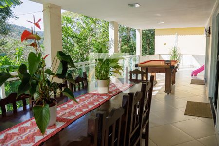 Casa de condomínio à venda com 280m², 4 quartos e 2 vagasVaranda da Sala