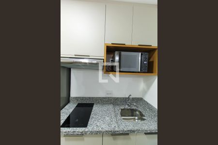 Sala/Cozinha de apartamento para alugar com 2 quartos, 38m² em Quarta Parada, São Paulo