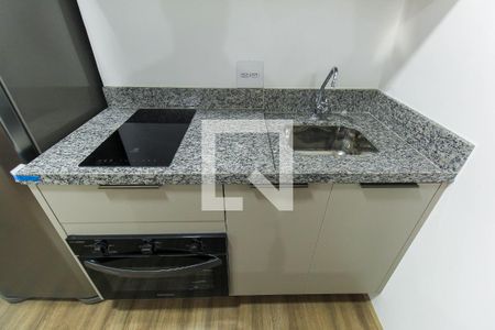 Sala/Cozinha de apartamento para alugar com 2 quartos, 38m² em Quarta Parada, São Paulo