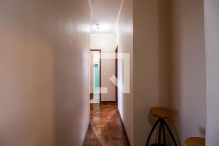 Corredor de apartamento à venda com 3 quartos, 142m² em Santa Monica, Belo Horizonte