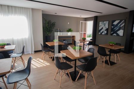 Apartamento para alugar com 47m², 2 quartos e 1 vagaÁrea comum - Salão de festas