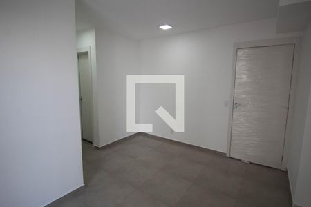 Sala de apartamento para alugar com 2 quartos, 47m² em Ramos, Rio de Janeiro