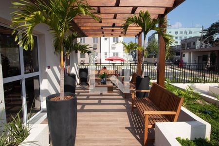 Apartamento para alugar com 47m², 2 quartos e 1 vagaÁrea verde do Salão de Festas