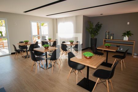 Apartamento para alugar com 47m², 2 quartos e 1 vagaÁrea comum - Salão de festas