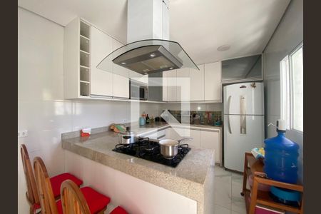 Casa para alugar com 100m², 2 quartos e 1 vagaCozinha