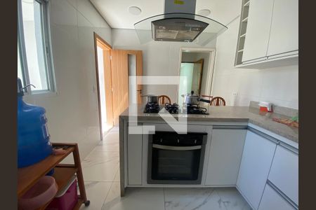 Casa para alugar com 100m², 2 quartos e 1 vagaCozinha