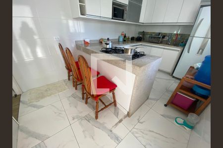 Casa para alugar com 100m², 2 quartos e 1 vagaCozinha