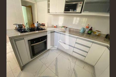 Casa para alugar com 100m², 2 quartos e 1 vagaCozinha