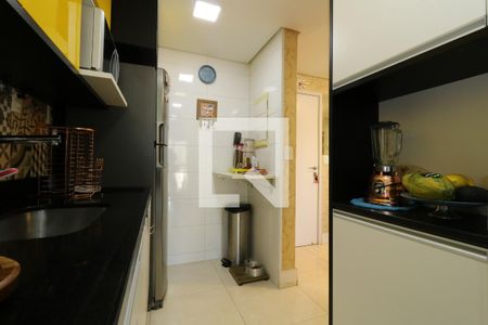 Apartamento à venda com 72m², 2 quartos e 2 vagasCozinha