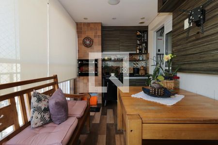 Apartamento à venda com 72m², 2 quartos e 2 vagasÁrea Gourmet